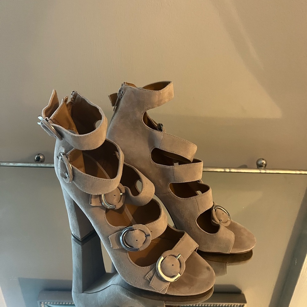 Kendall & Kylie Taupe Buckle Heels